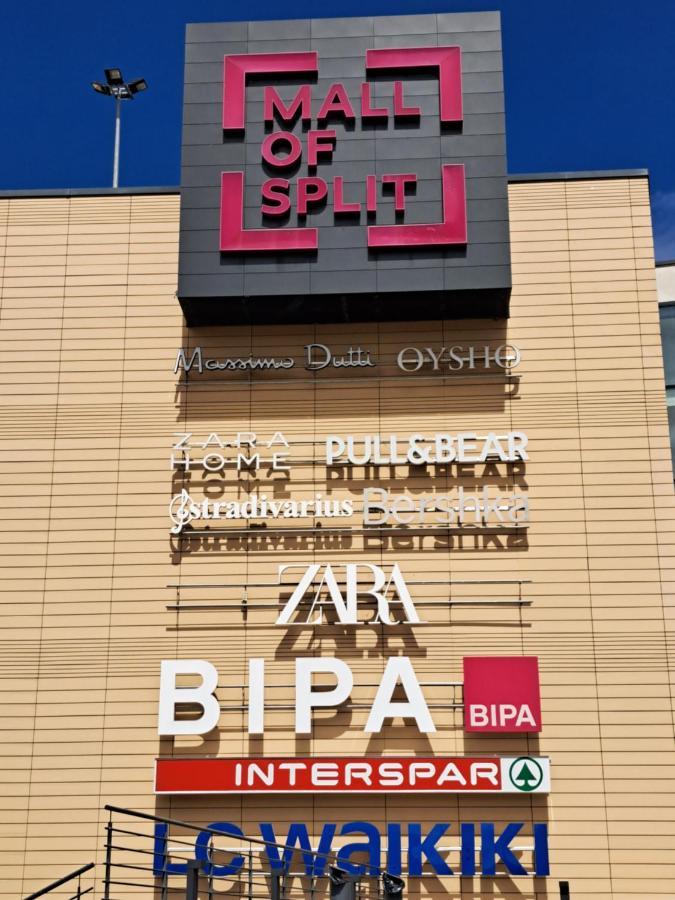 Mariposa, Apartment With Balcony, Private Parking In The Garage, Near The Biggest Shopping Center Mall Of スプリト エクステリア 写真